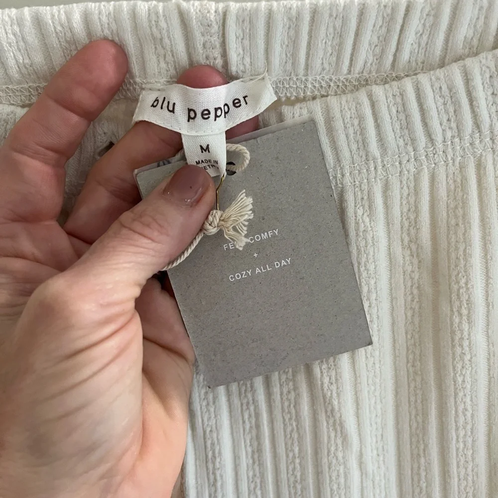 Blu Pepper Cream Knit 2pc Lounge Set - Picture 10 of 15